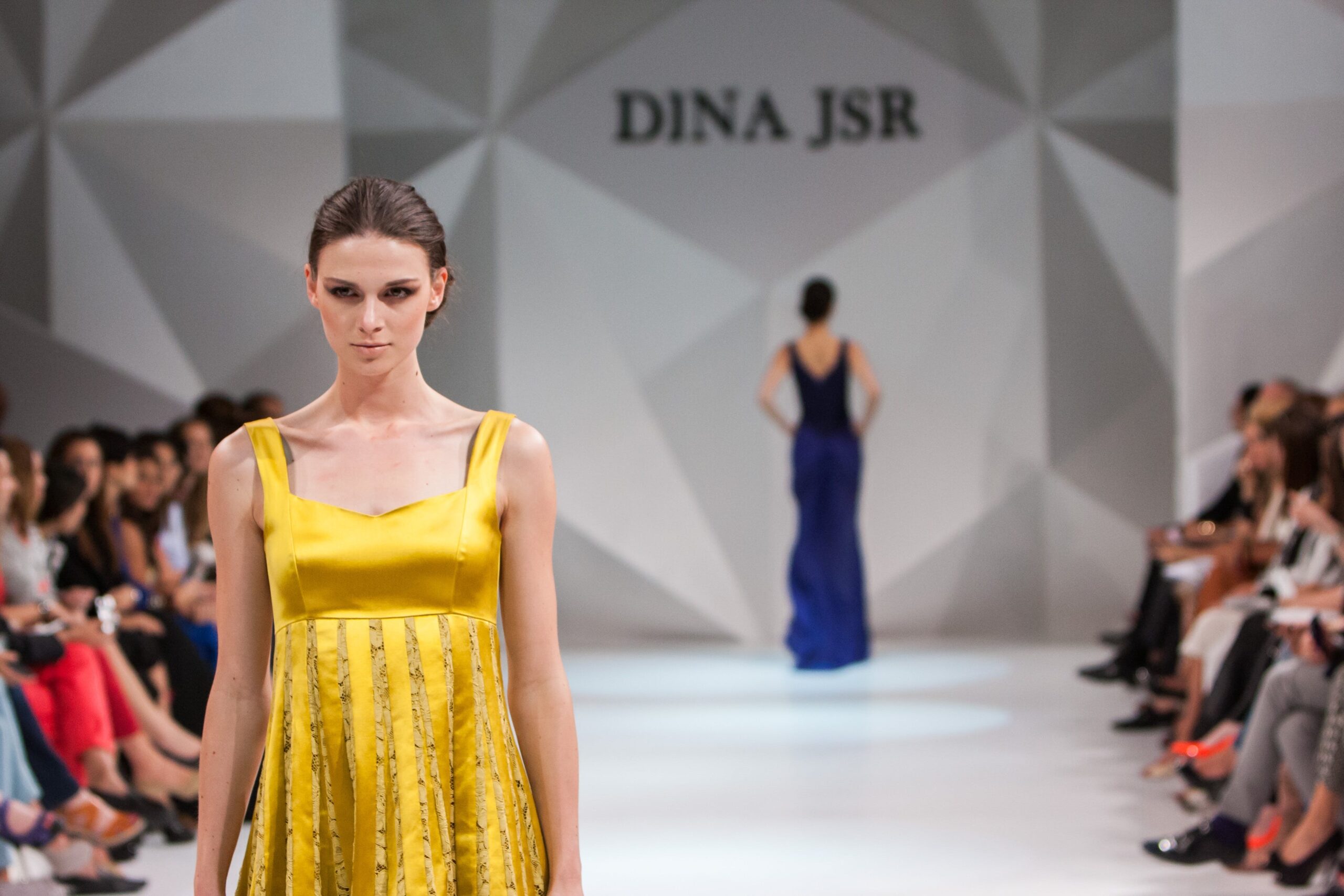 <strong>95% des Mannequins en Taille 36 : La Mode Boudet-elle la Diversité Corporelle ?</strong>