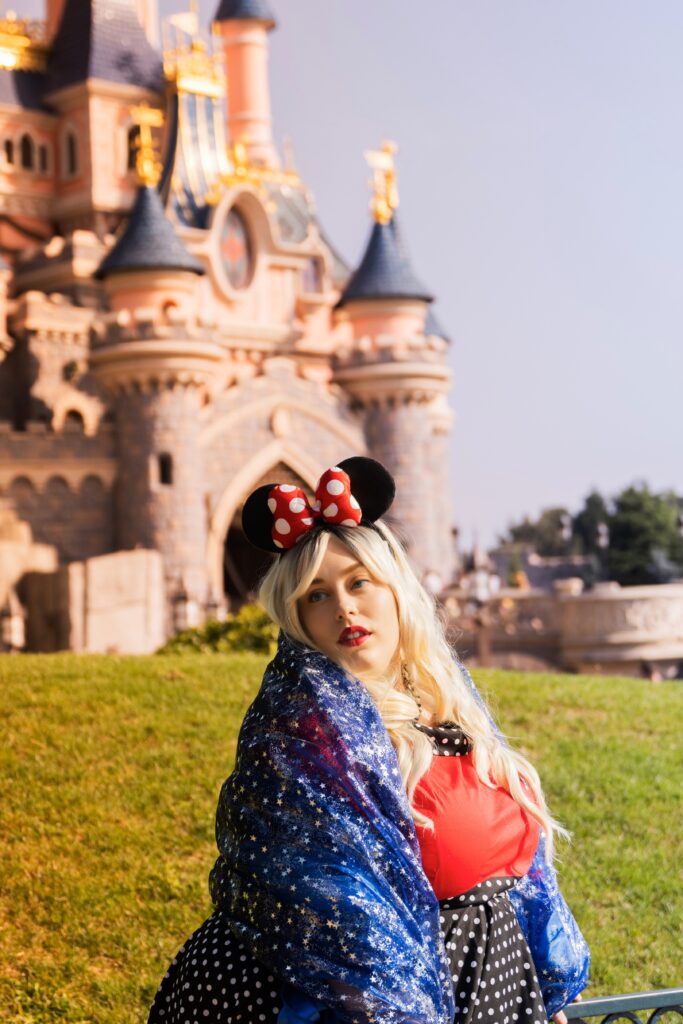 minnie mouse disneyland